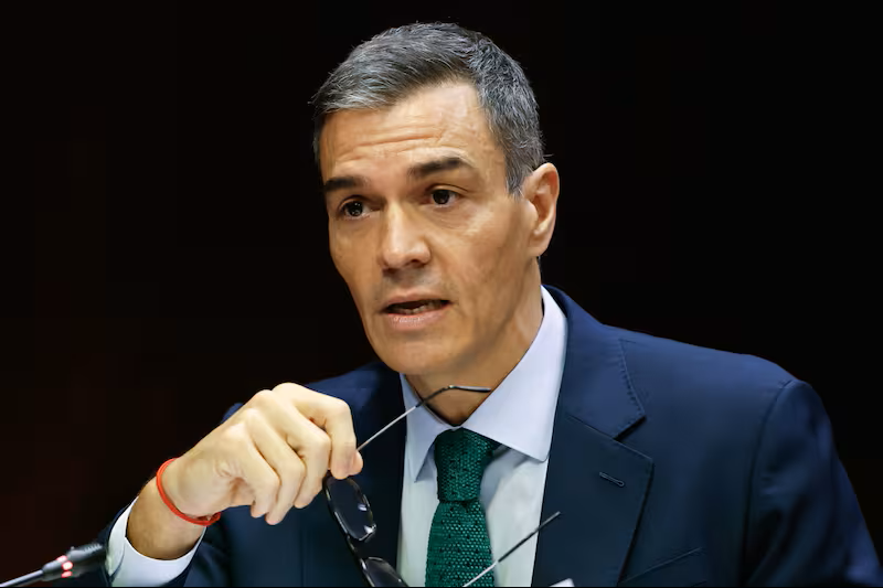 Sánchez viaja a Estados Unidos para la final del Mundial 2026