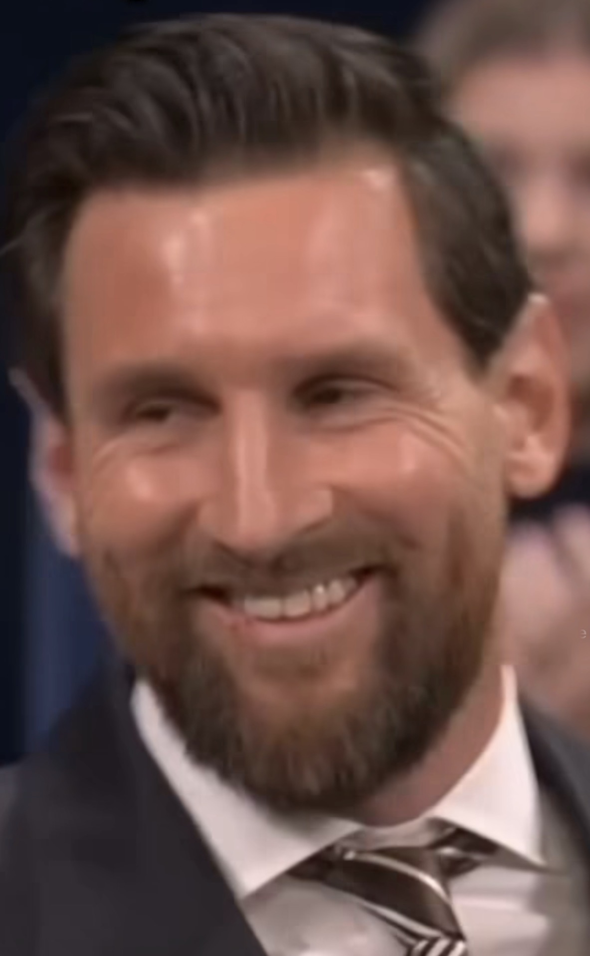 Leo Messi recibe el Premio Princesa de Asturias de los Deportes y hace otra vez historia